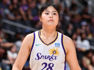 李月汝美国之旅落幕，不回国决心已定！若再征WNBA，目标直指四强？