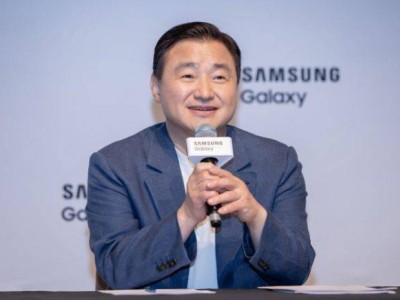 三星卢泰文宣布：明年所有移动设备将搭载Galaxy AI