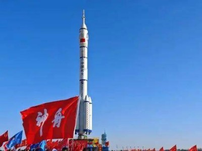 神舟十九号发射在即，3名航天员启程，空间站10.28变轨引关注