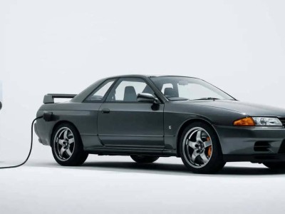 日产纯电GT-R R32东京车展来袭，“战神”归来搭载双电机四驱？