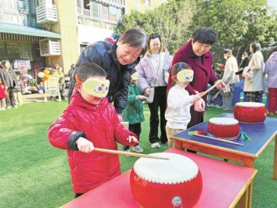 "传统游戏重现，鄞州区幼儿园开放日“嗨”翻天！"