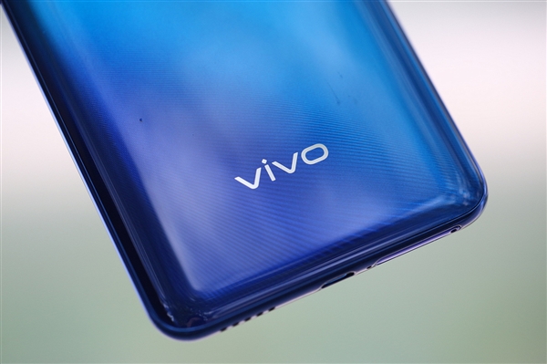 vivo：连续三年国产手机份额第一！你买台支持没