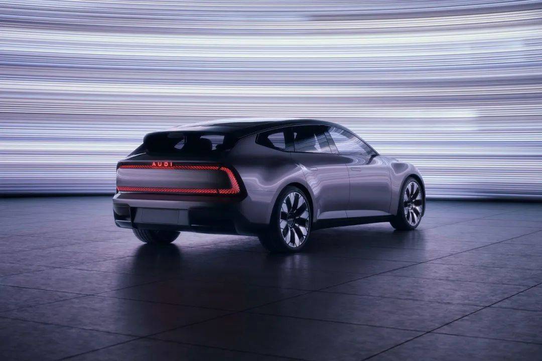 AUDI E concept续航与充电表现