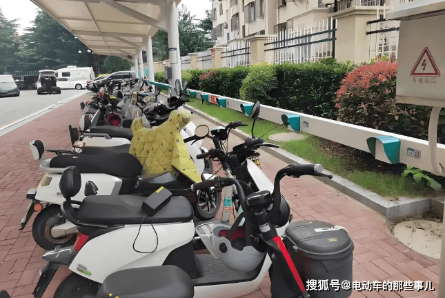 电动车充电环境示意图