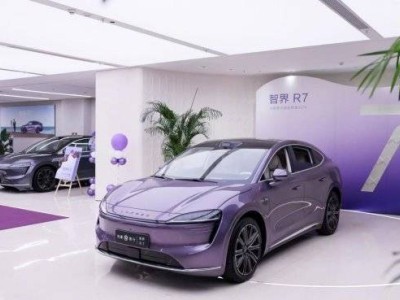 智界R7百公里电耗仅12.5kWh，纯电SUV续航新标杆诞生！