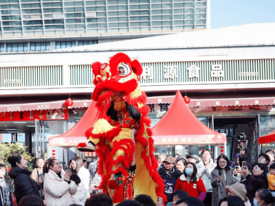 双流“福市集”热闹开市，春节餐桌汇聚全球美食盛宴