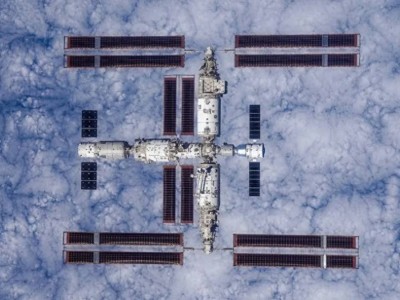 中国天宫空间站：宇航员实现太空“人工光合作用”，造燃料制氧新突破