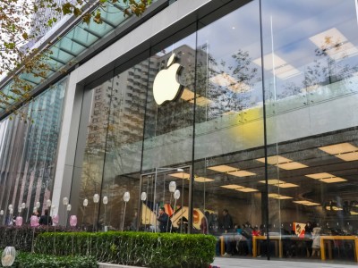 苹果iPhone 16e发布，中端市场新宠？国补后起售价跌破4000元