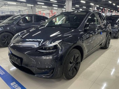 二手特斯拉Model Y，21万值不值？性能与性价比的完美平衡！