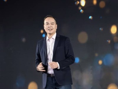 AMD Jack Huynh：AI PC新纪元，三大趋势引领，赋能全球5亿玩家